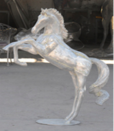 garden horse sculptures