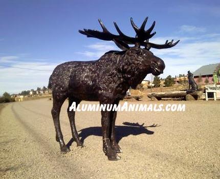 aluminum moose statues